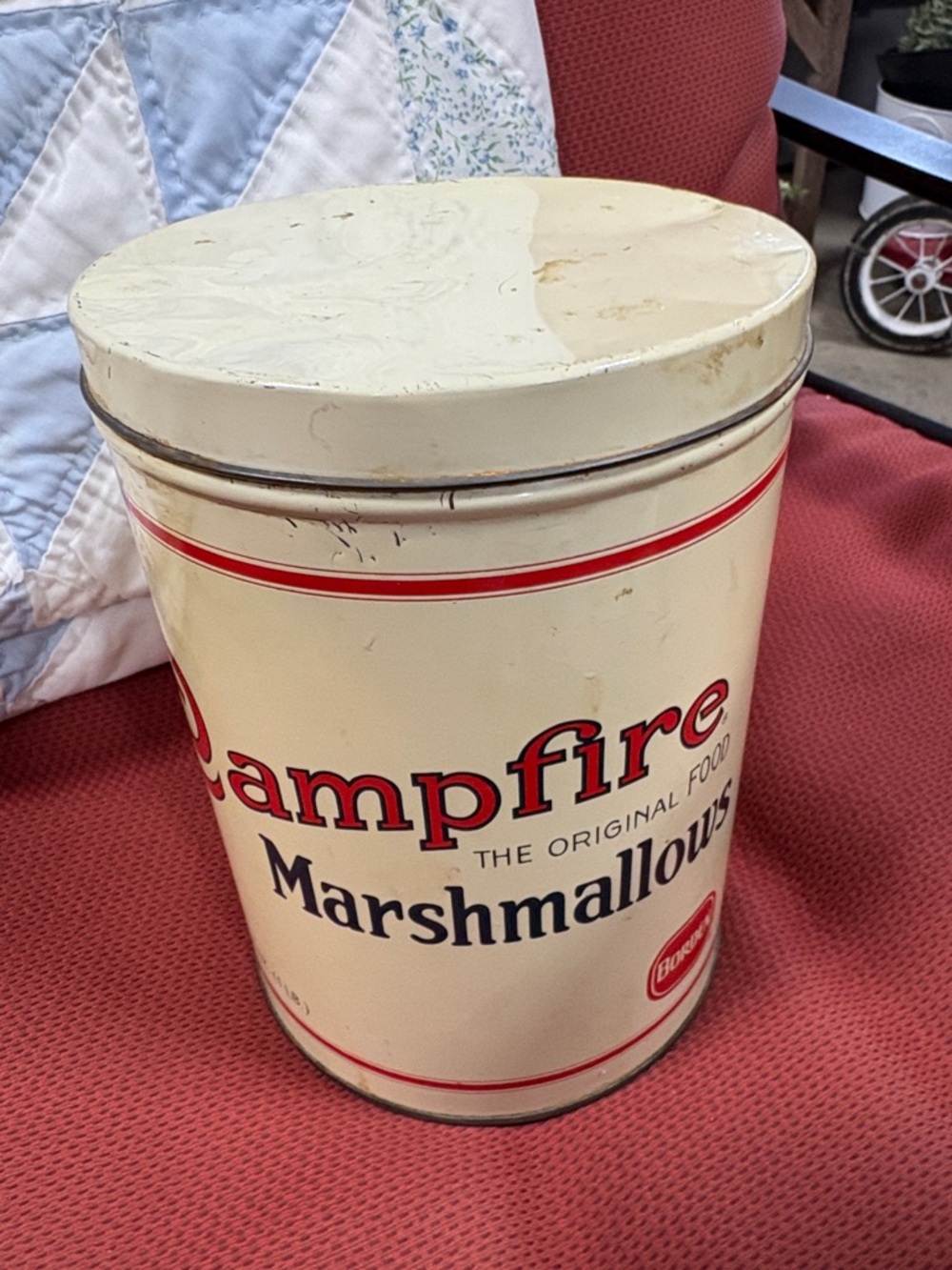 Campfire Marshmallows Vintage Style Tin - Cream with Red Accents - Picture 4 of 5